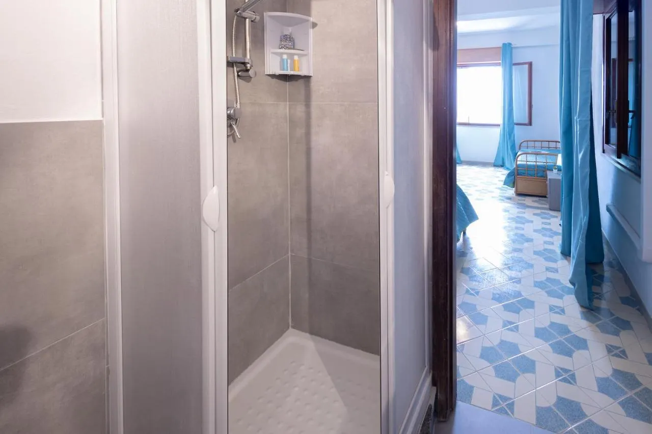 Nana Rooms Tonnara di Bonagia 0*,  Italia